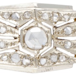 14 kt. Bicolor gouden art deco armband bezet met roos geslepen diamanten.