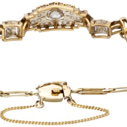 14 kt. Bicolor gouden art deco armband bezet met roos geslepen diamanten.