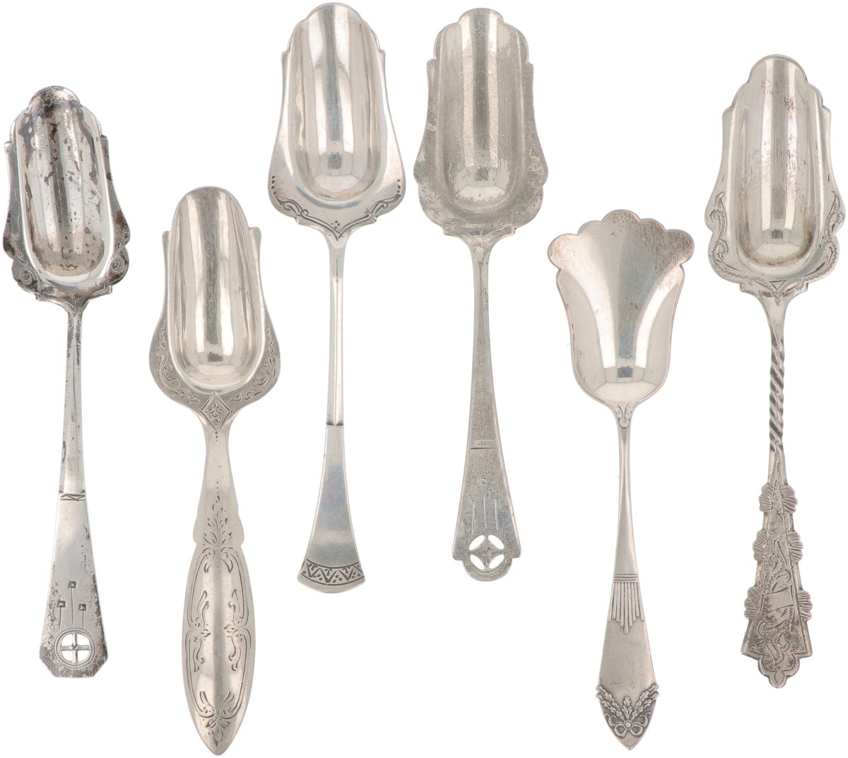 (6) delig lot suikerschepjes zilver.