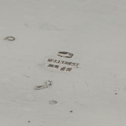 (2) delige set Dienbladen verzilverd.