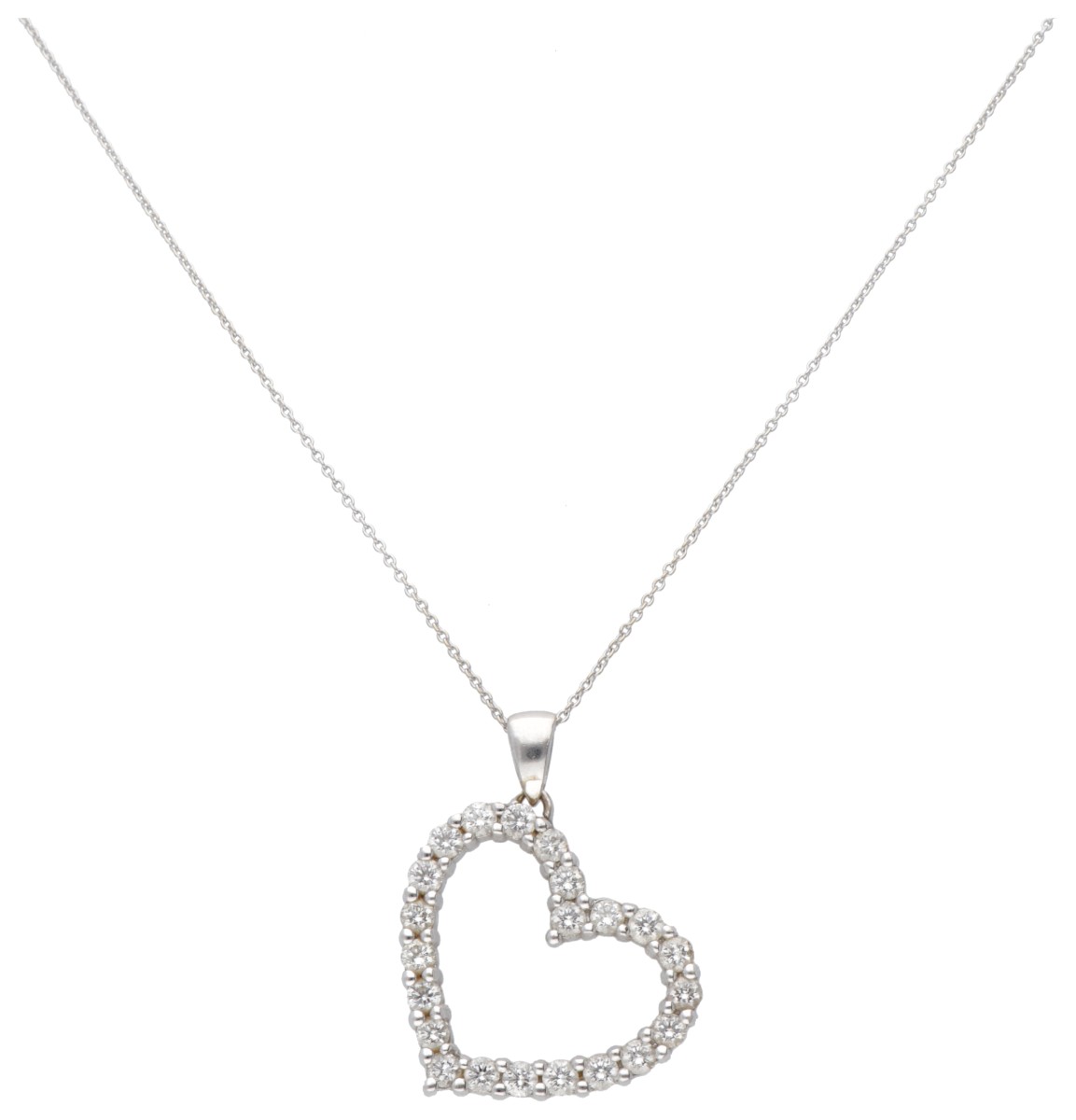 18 kt. Witgouden collier en hartvormige hanger bezet met ca. 0.80 ct. diamant.