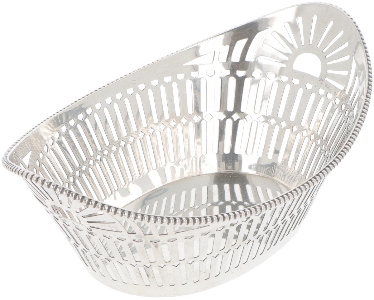 Bonbonmandje zilver.