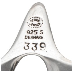 Sterling zilveren no.339 'Star' broche door Henning Koppel voor Georg Jensen.