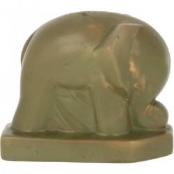 "Aebly Albert 1897-1971" Een Aardewerk olifant.