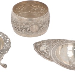 (7) delig lot theezeefjes en lekbakjes zilver.