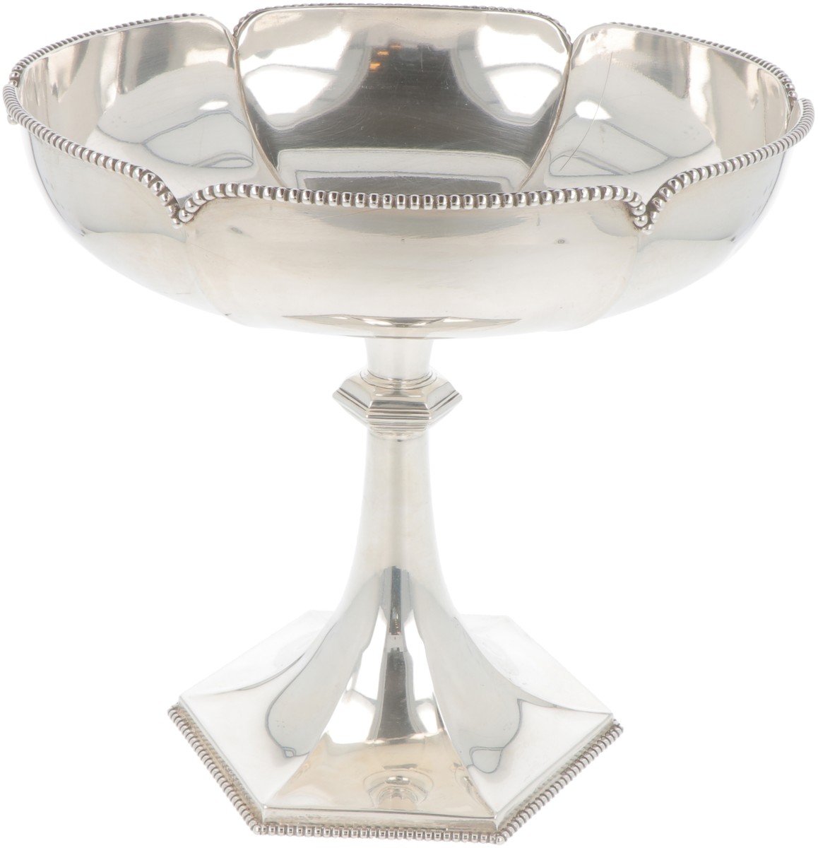 Druivenschaal op voet zilver.