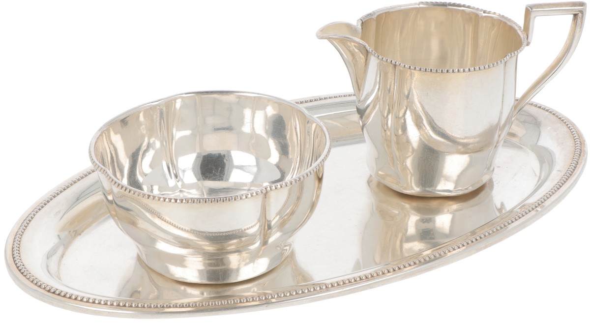 (3) delig roomstel zilver.