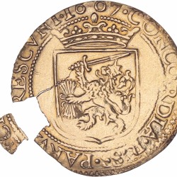 Halve gouden rijder (groot model) Holland 1607. Fraai / Zeer fraai (R, Gepoetst, stuk uitgebroken).