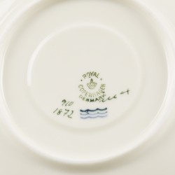 Een lot divers porselein gedecoreerd met bloemen, gemerkt Royal Copenhagen. Denemarken, 20e eeuw.