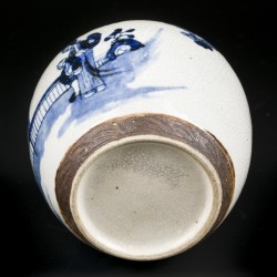 Een Porseleinen gemberpot met figuur decoratie. China, 19e eeuw.