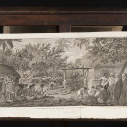 Een lot bestaande uit (3) gravures waaronder voorstelling van een mensenoffer (Tahiti), 18e eeuw.
