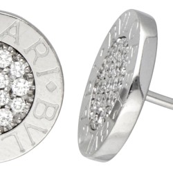 'BVLGARI BVLGARI' 18 kt. witgouden oorbellen bezet met ca. 0.19 ct. diamant.