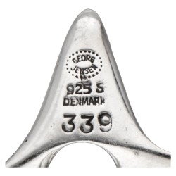 Sterling zilveren no.339 'Star' broche door Henning Koppel voor Georg Jensen.