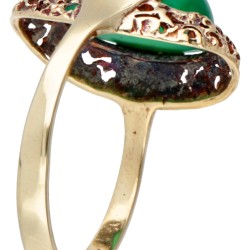 14 kt. Geelgouden vintage ring bezet met ca. 3.27 ct. chrysopraas.