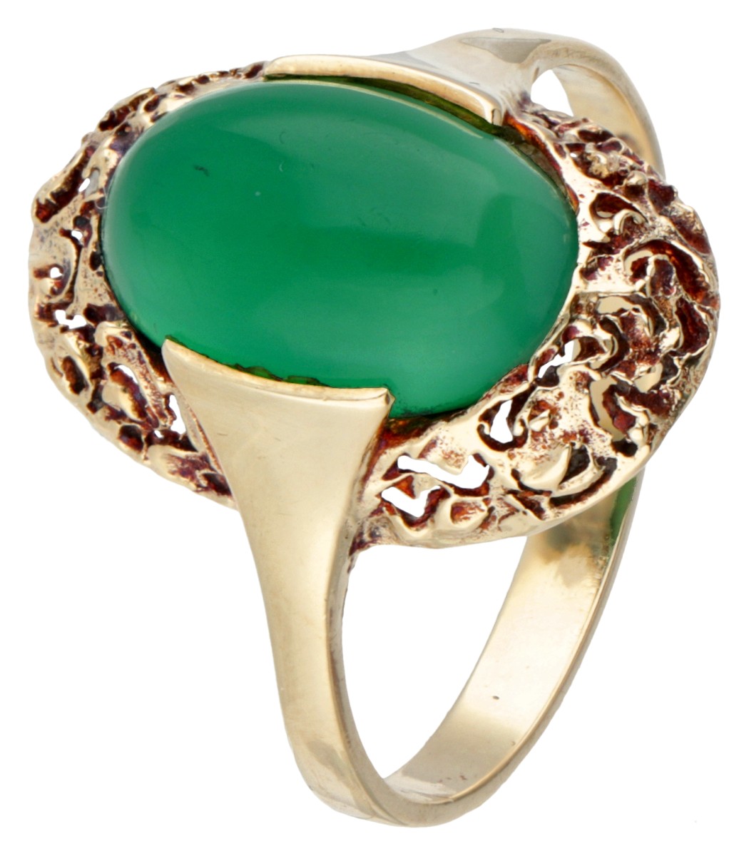 14 kt. Geelgouden vintage ring bezet met ca. 3.27 ct. chrysopraas.