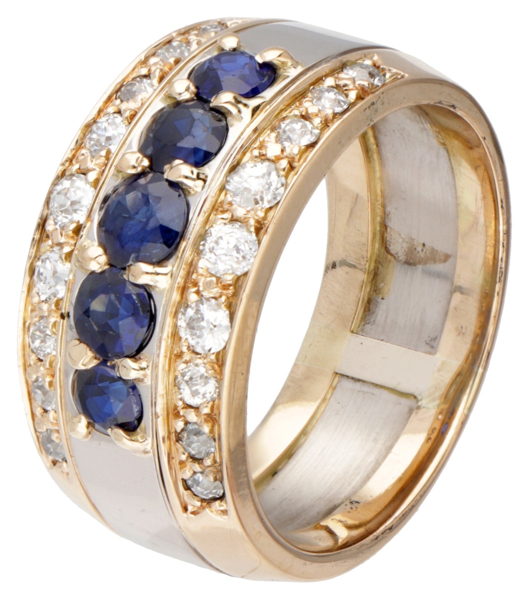 14 kt. Bicolor gouden band ring bezet met ca. 0.58 ct. diamant en ca. 1.21 ct. natuurlijke saffier.