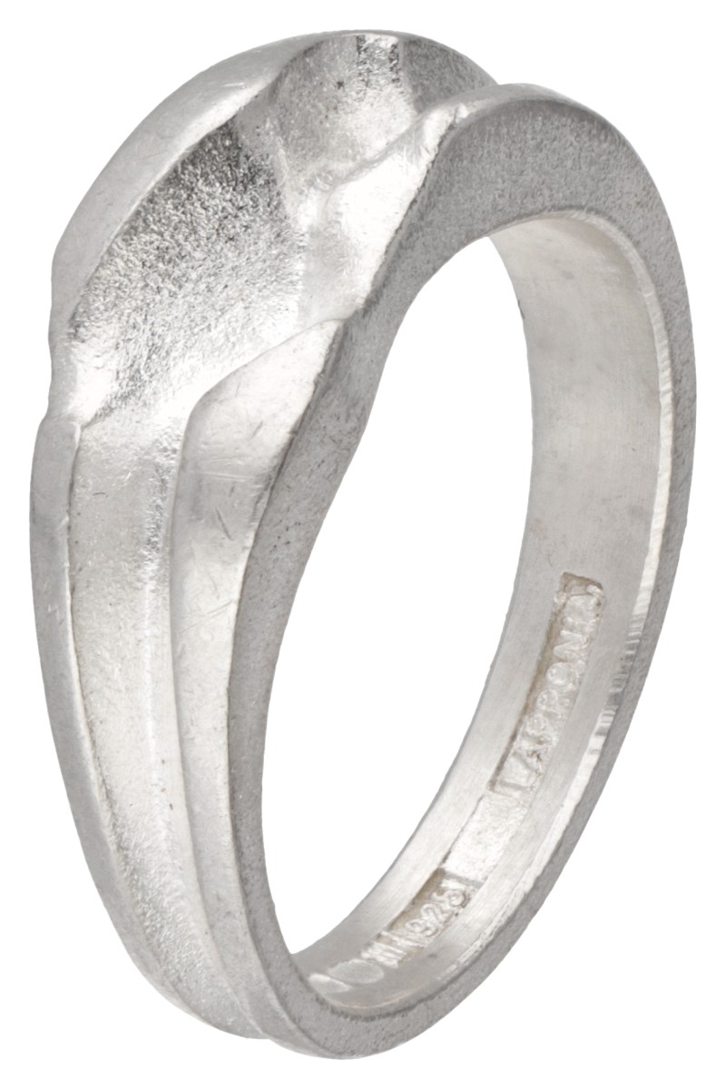 Sterling zilveren ring door Finse designer Zoltan Popovits voor Lapponia.