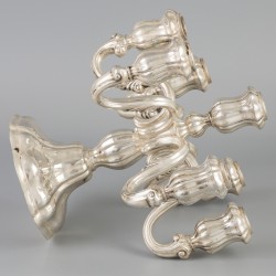Tafelkandelaar zilver.