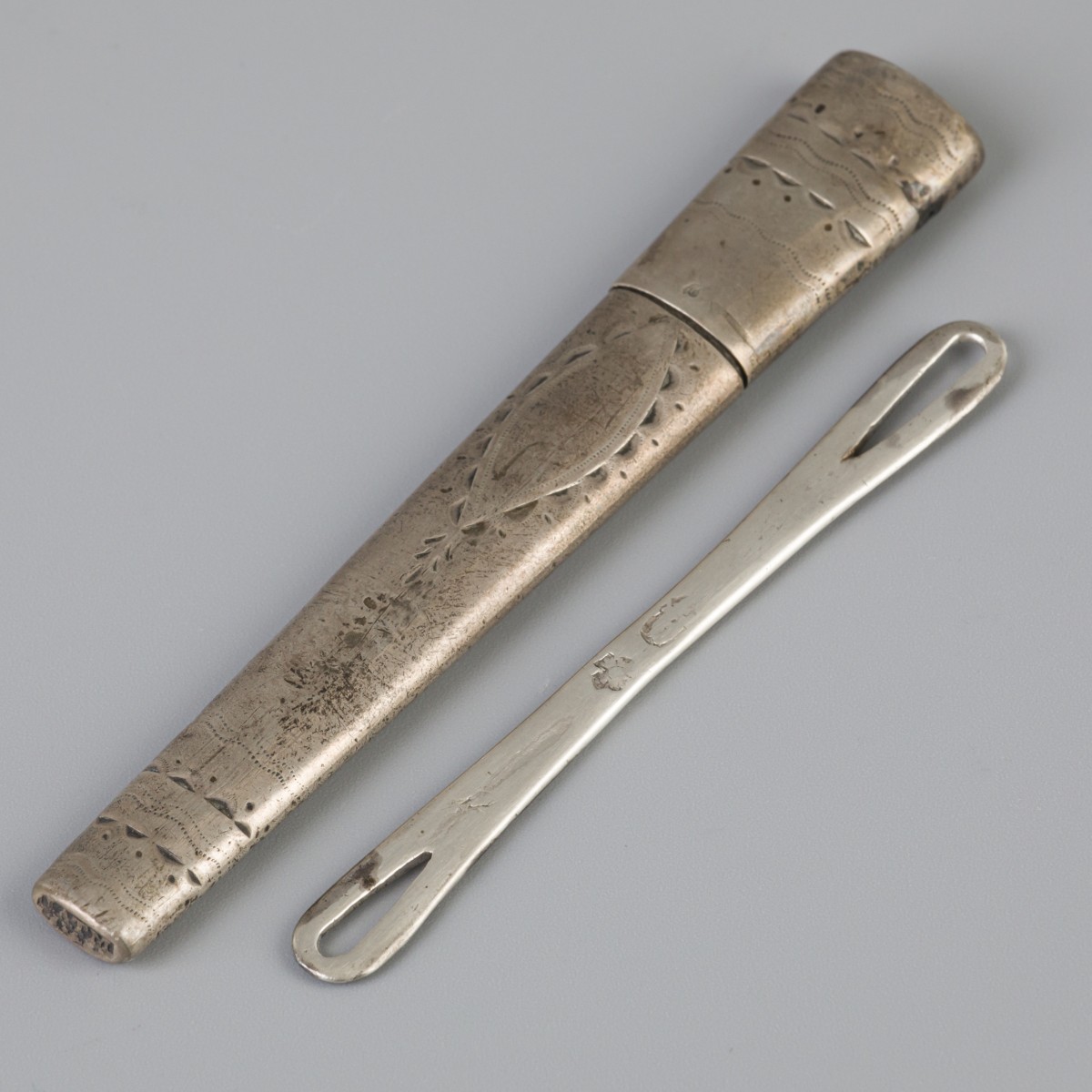 Naaldenkoker (Amsterdam, Johannes A. Timmermans 1775-1811) zilver.