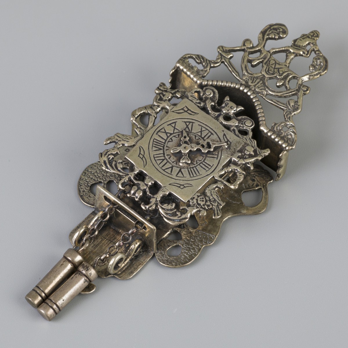 Miniatuur Friese stoelklok zilver.