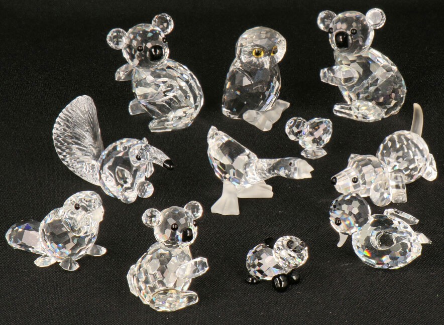 (11) delig lot Swarovski miniaturen