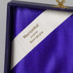 Sigarettenetui zilver.