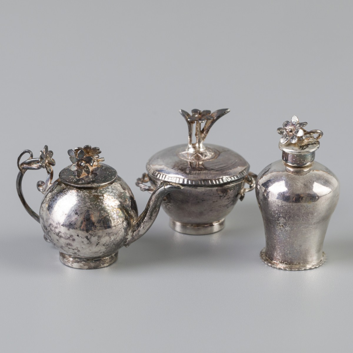 3-delig lot miniaturen zilver.
