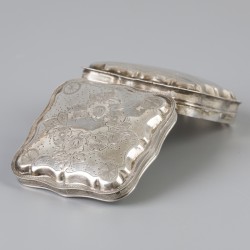 Pepermuntdoosje (Schoonhoven, Jacobus van Dam 1868) zilver.