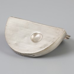 Tondeldoosje (Amsterdam, Willem Willems 1832) zilver.