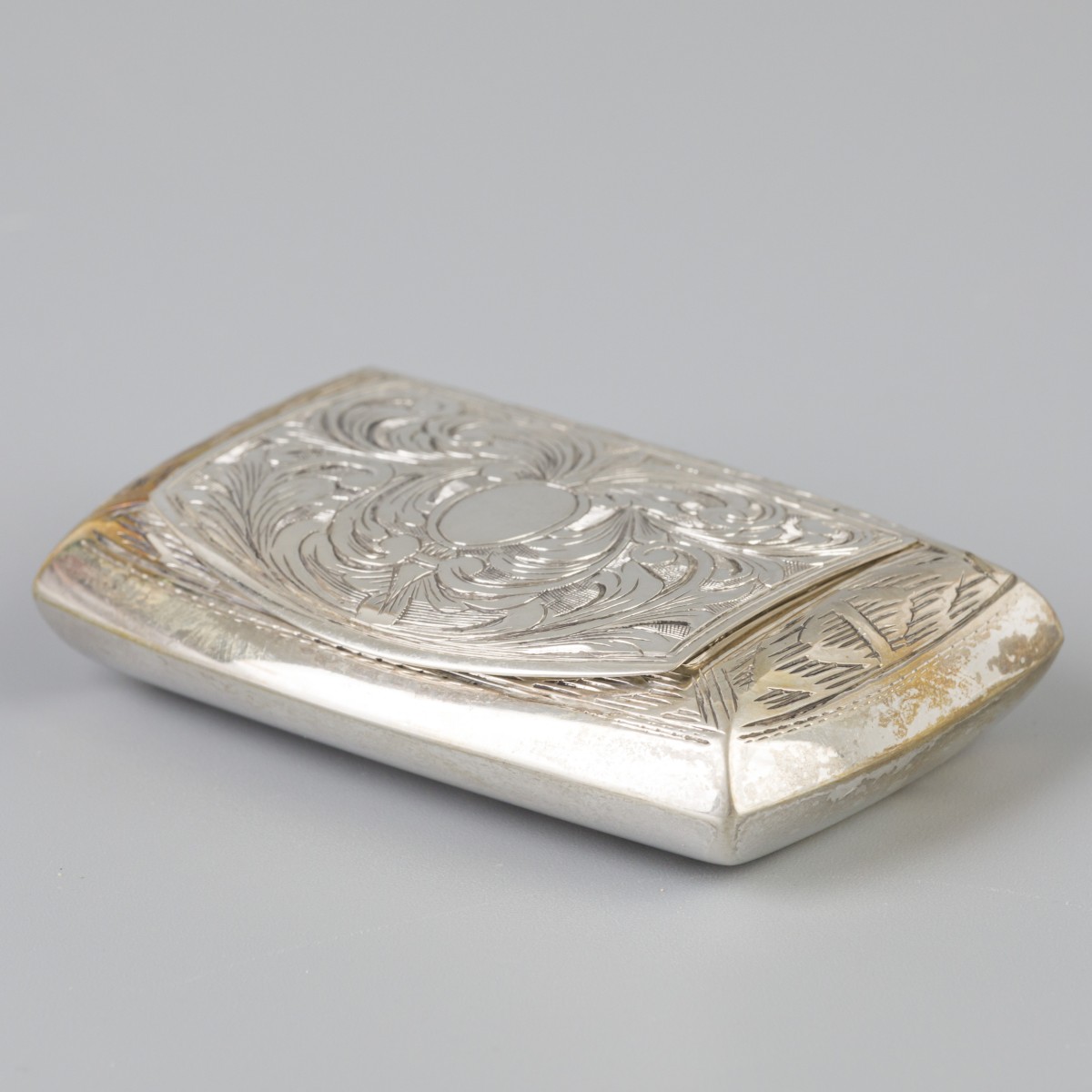 Snuifdoosje / pepermuntdoosje (Firenze / Schoonhoven, Alfredo Ridi / J. Niekerk) zilver.