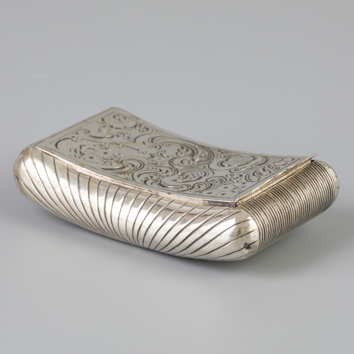 Snuifdoosje (Schoonhoven, Frederik van Baaren 1856) zilver.
