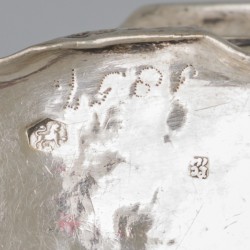 Lodereindoosje (Leeuwarden, Paulus Riddersma Cabboes 1836-1859) zilver.
