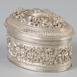 Doosje zilver.