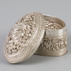 Doosje zilver.