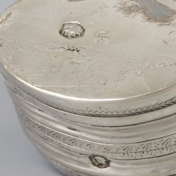 Lodereindoosje (Nieuweschans, Cornelus Roggenkamp 1825) zilver.