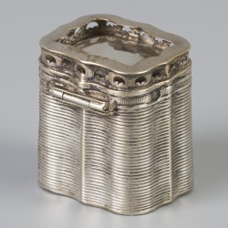 Lodereindoosje (Schoonhoven, Abraham Kruijt 1851) zilver.