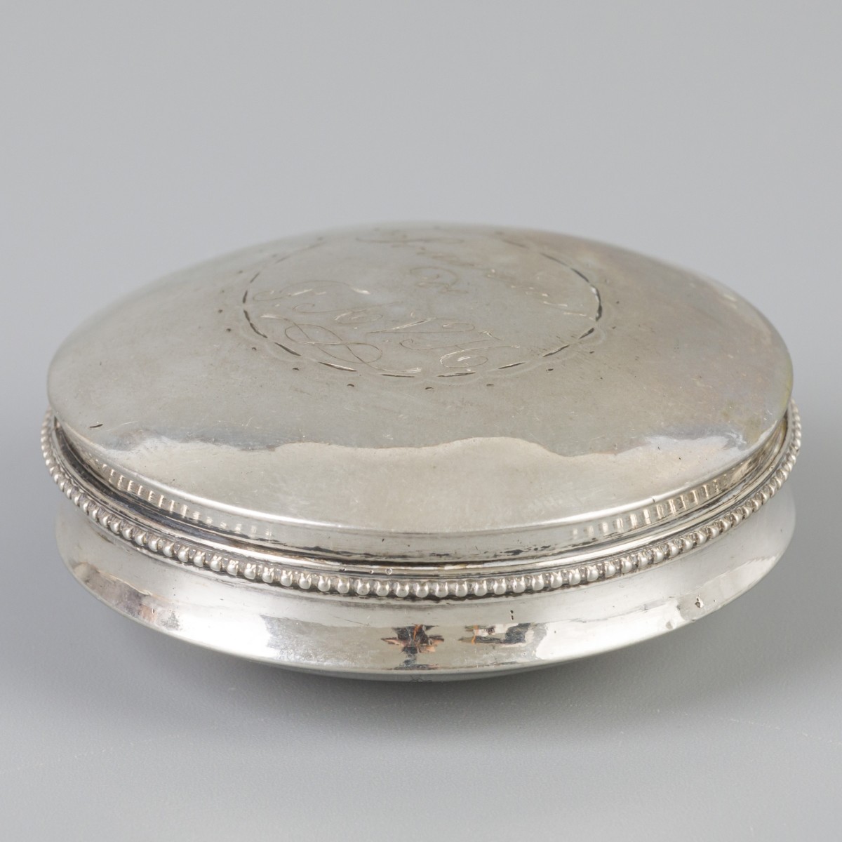 Pepermuntdoosje (Amsterdam, Cornelis van Hoek 1809) zilver.