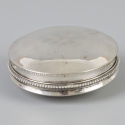 Pepermuntdoosje (Amsterdam, Cornelis van Hoek 1809) zilver.
