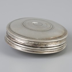 Pepermuntdoosje (Schoonhoven, Pieter Kuijlenburg 1829) zilver.
