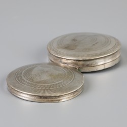 Pepermuntdoosje (Schoonhoven, Cornelis van Dam Kooijman 1839) zilver.