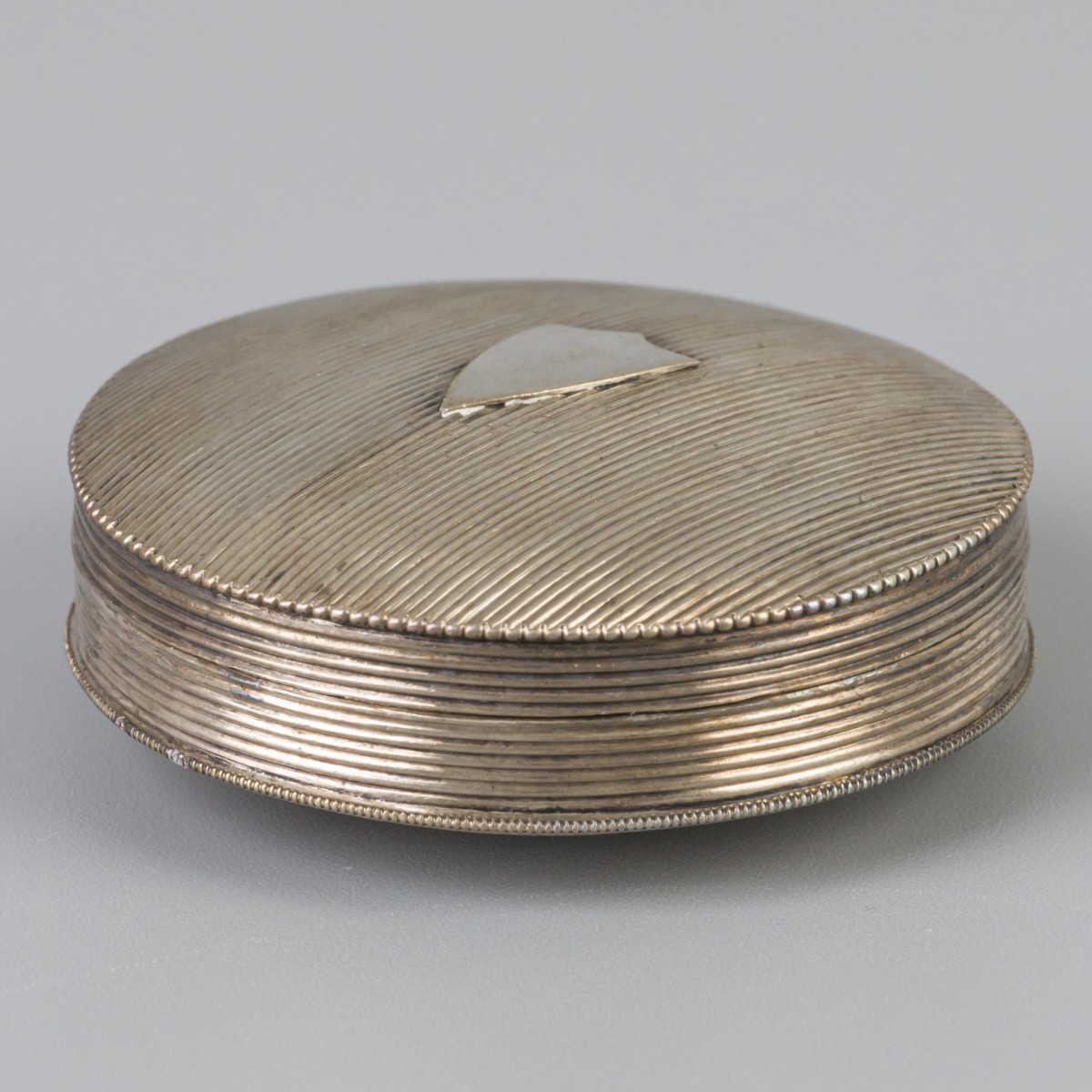 Pepermuntdoosje (Schoonhoven, Pieter Kuijlenberg 1836) zilver.