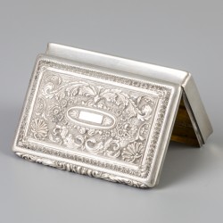 Snuifdoos zilver.