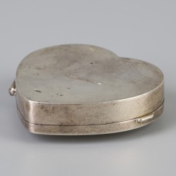 Pillendoosje zilver.