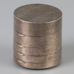 Pillendoosje zilver.