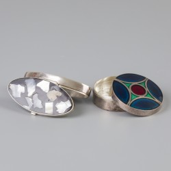 2-delig lot pillendoosjes zilver.