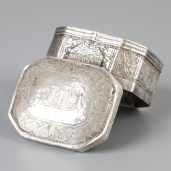 Doosje zilver.