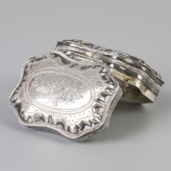 Pepermuntdoosje (Schoonhoven, Jacob Kooiman 1874) zilver.