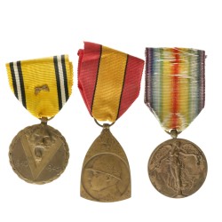 No reserve - Belgium. 1914 - 1918 and 1940 - 1945. Lot (3) Commemorative medals.