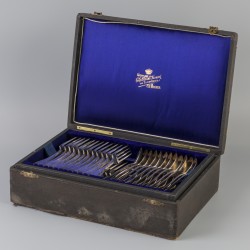 48-delige set dinervorken & -lepels (Amsterdam, Nederland, Wed. W.F. Schuss / Gebr. van den Broek, 1871 & 1889) zilver.