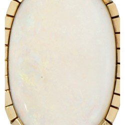 14 kt. Geelgouden vintage hanger bezet met ca. 7.45 ct. witte edelopaal.